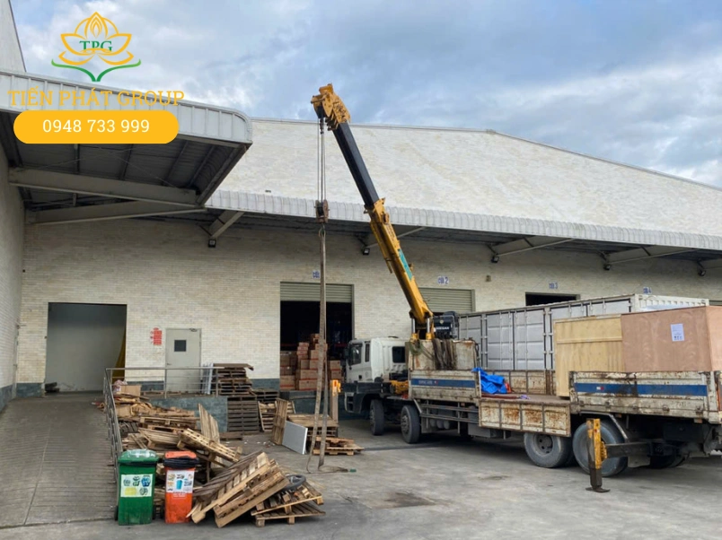 Dịch vụ cho thuê xe cẩu | Xe cẩu nhỏ, xe cẩu lớn 1 đến 100 tấn 5 Cho thue xe cau uy tin tai khu vuc Binh Duong