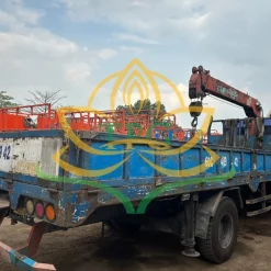 Xe cau 3 tan Hino FC gan cau Unic UR-V340 la dong xe cau tu hanh tam trung (1)