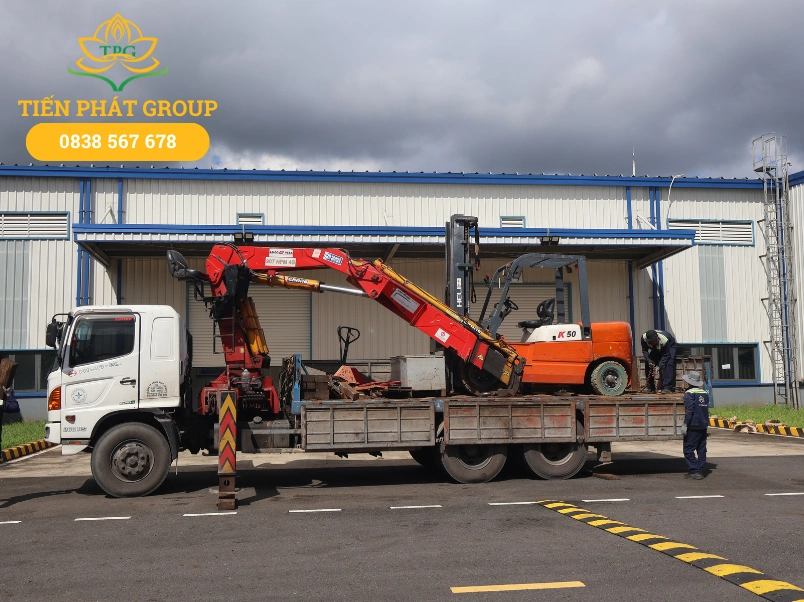 Luu y quan trong khi mua va van hanh xe cau tu hanh 5 tan