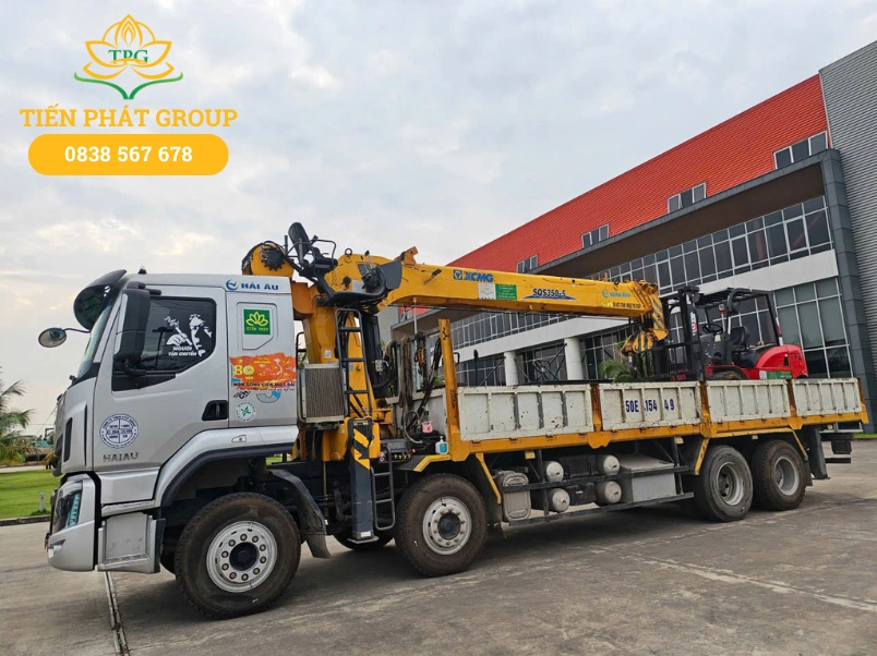 Xe cau tu hanh co tai trong tu 5 - 50 tan